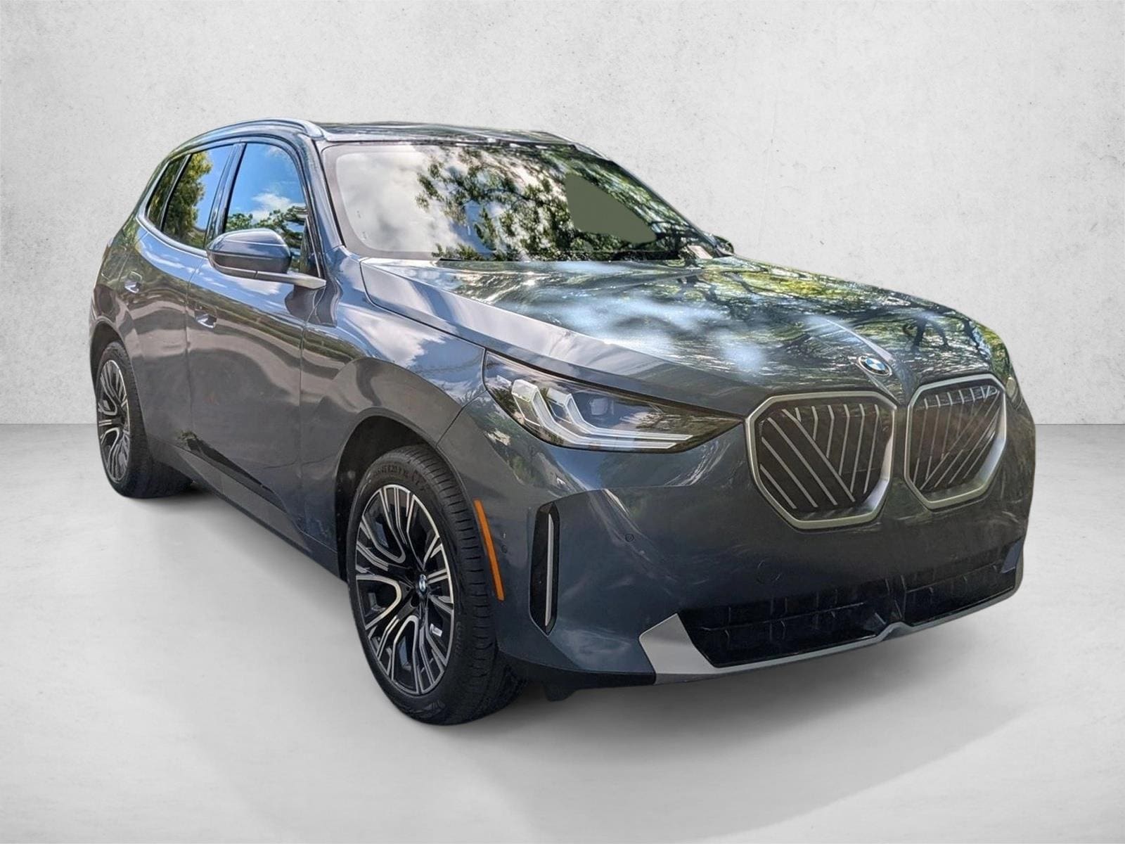 2025 BMW X3 30 xDrive photo 2