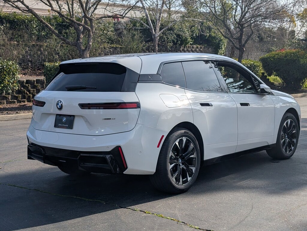 New 2026 BMW iX xDrive45 SUV