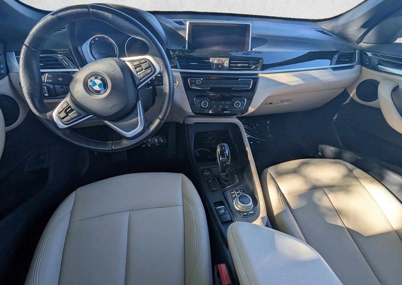 2020 BMW X1 28i - Photo 17