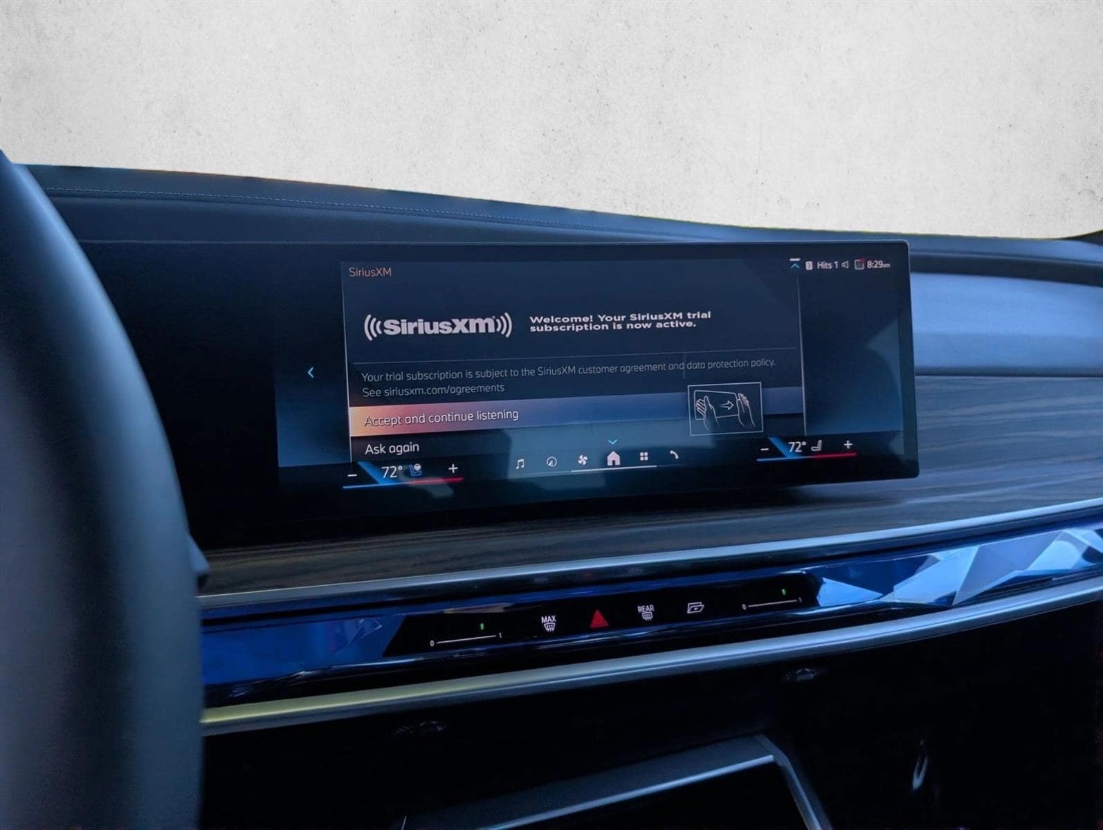 2025 BMW i7 60 - Photo 16