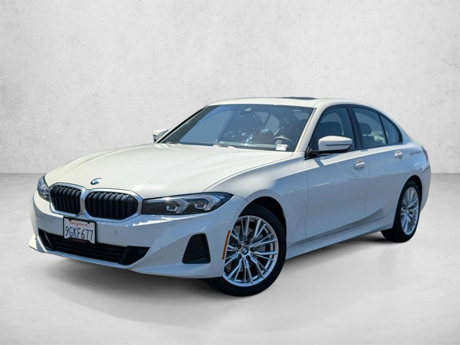 2023 BMW 3 Series 330i Sedan's photo