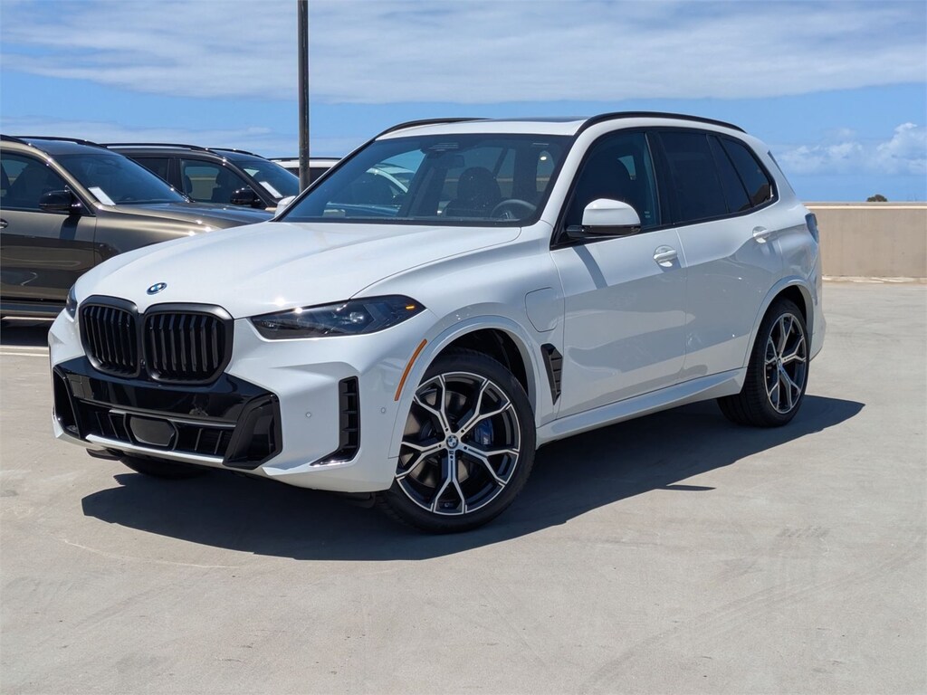 New 2026 BMW X5 PHEV xDrive50e SUV