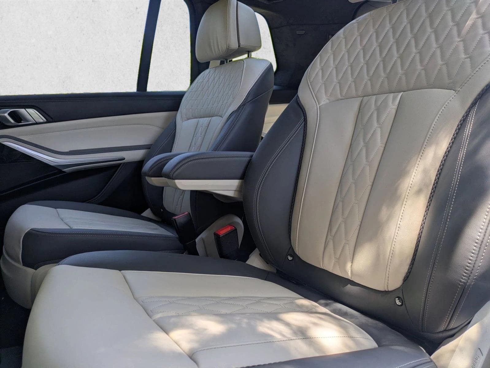 2025 BMW X7 40i - Photo 20
