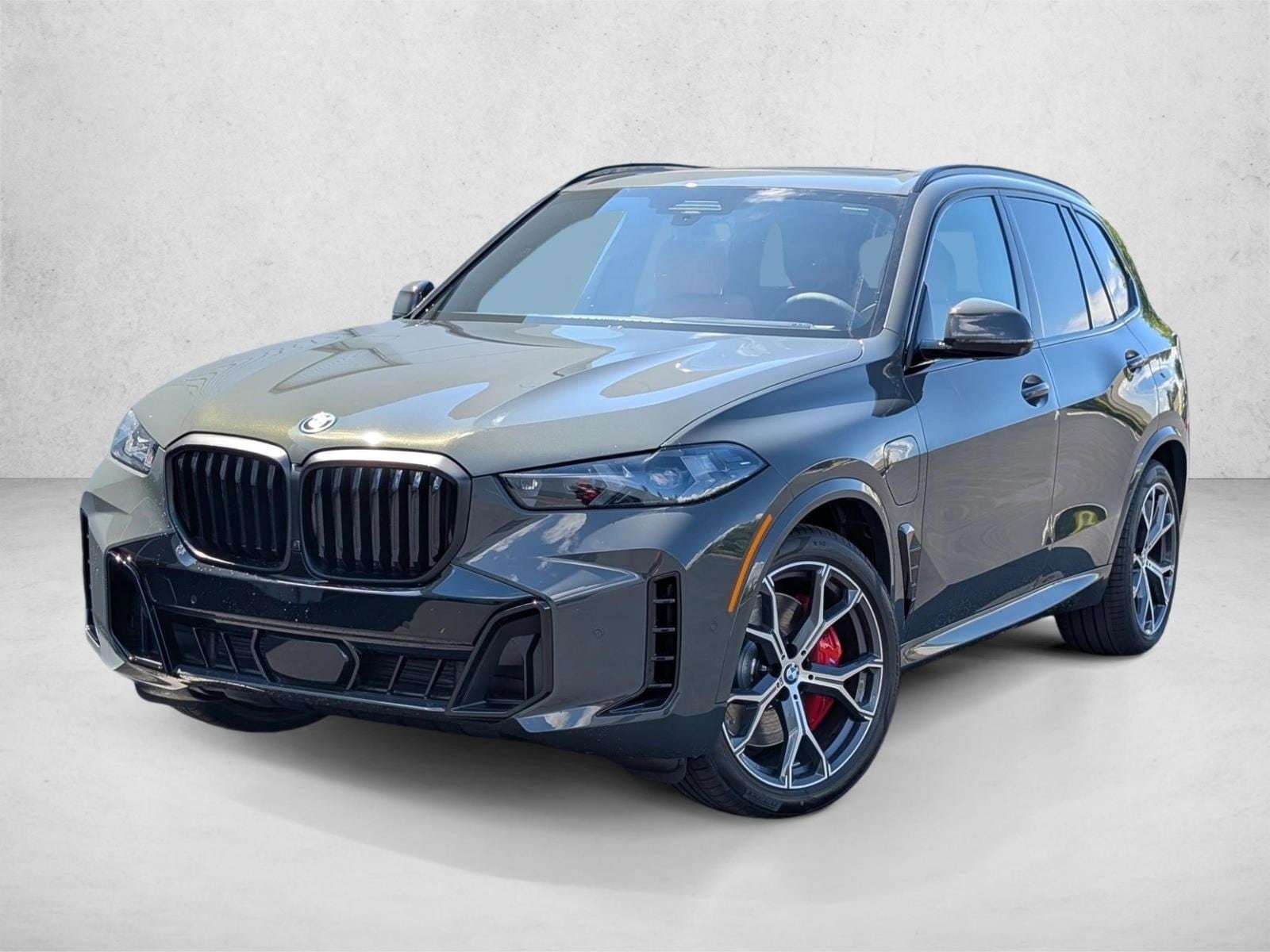 2026 BMW X5 xDrive50e's photo