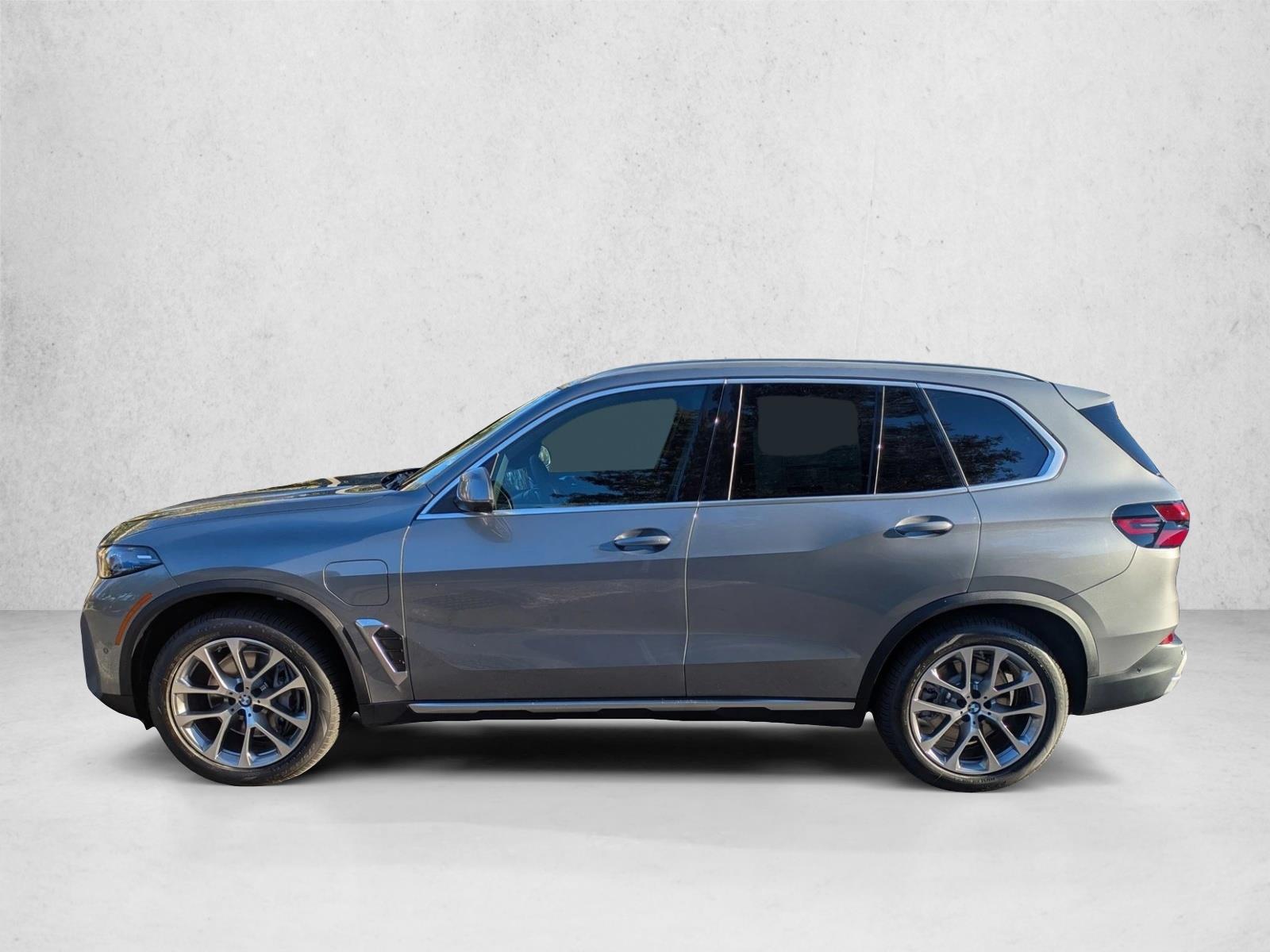 2026 BMW X5 50e - Photo 9
