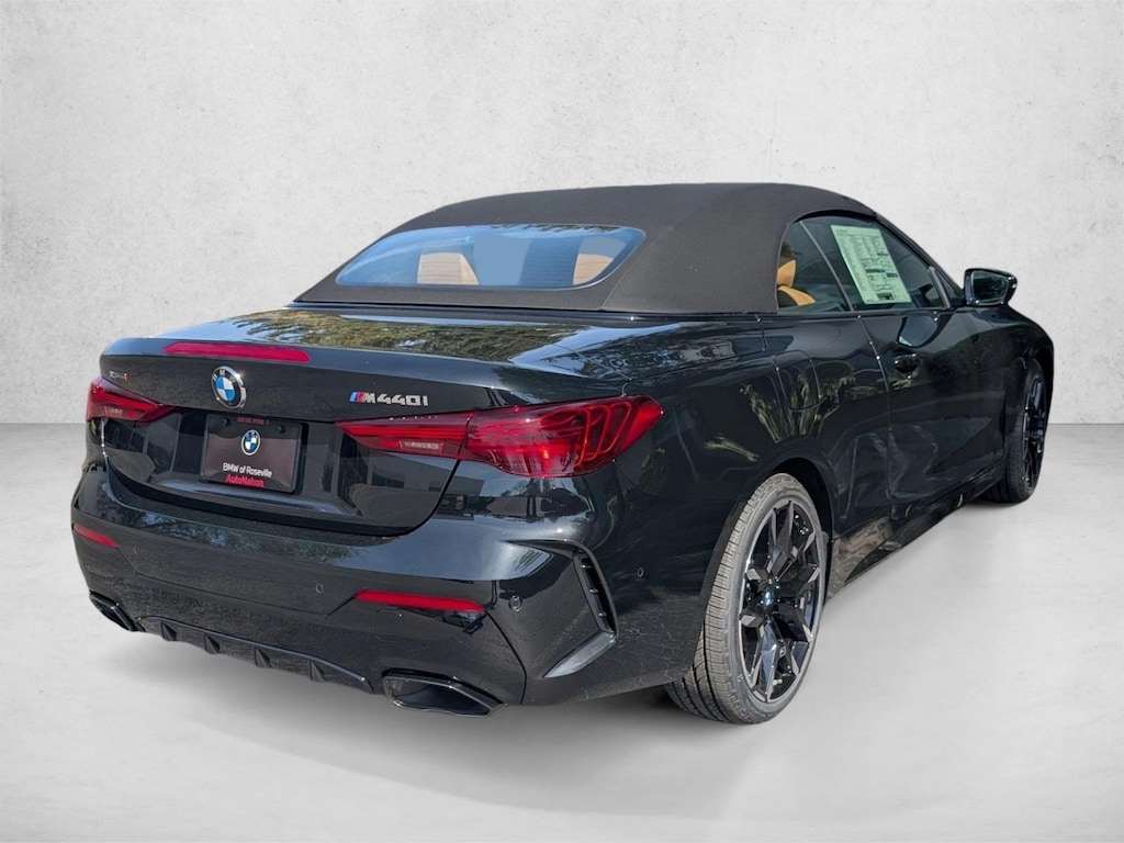 New 2026 BMW M440i xDrive Convertible
