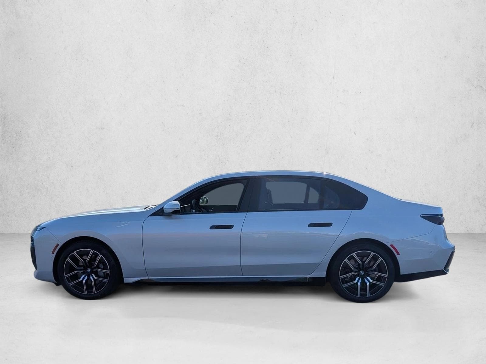 2025 BMW i7 60 - Photo 9
