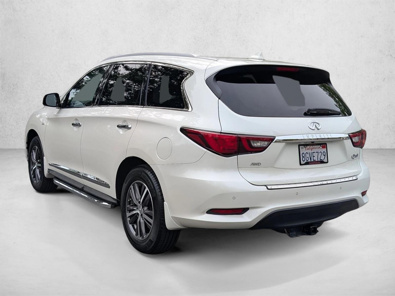 2019 INFINITI QX60 photo 3