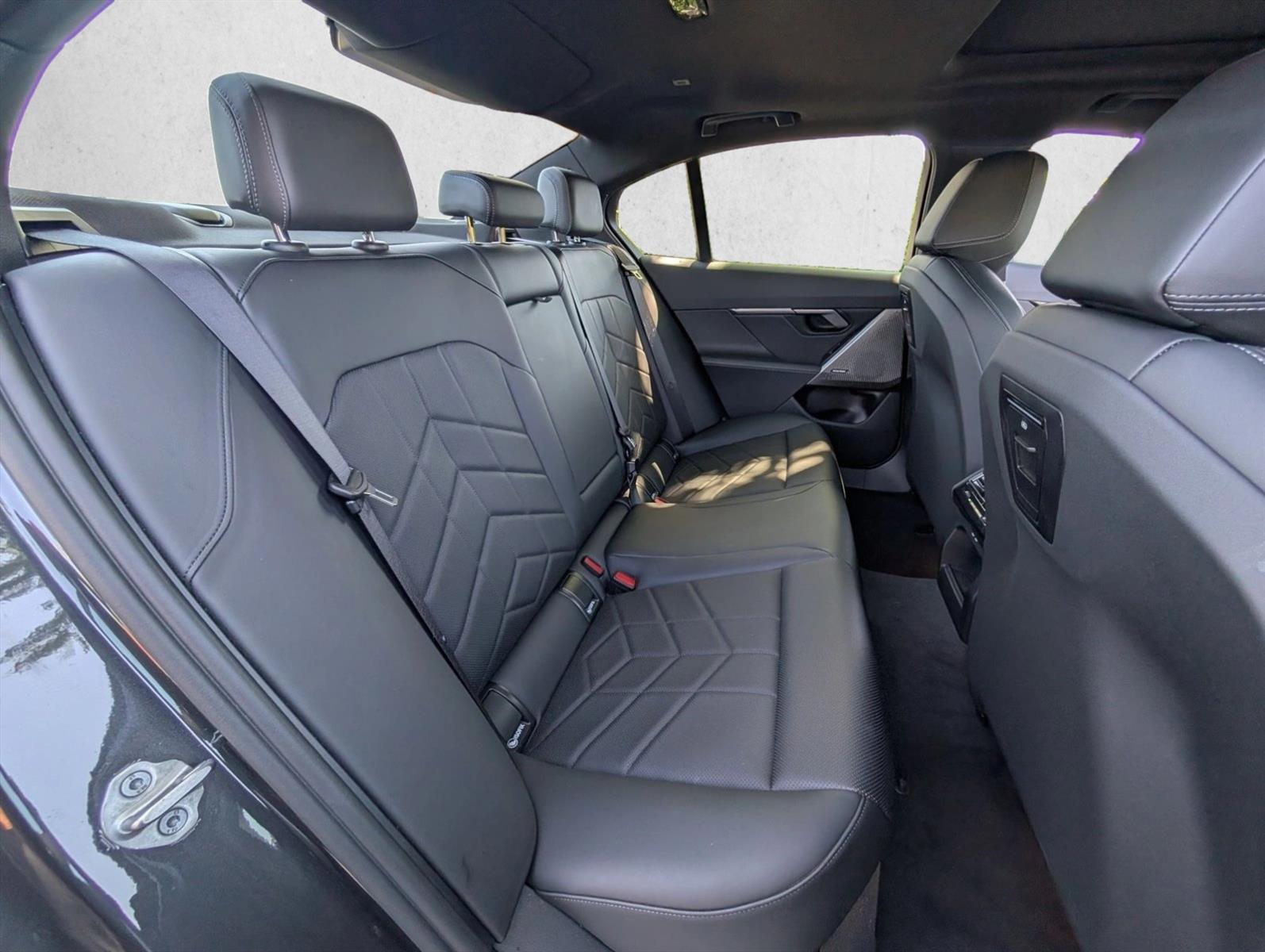 2026 BMW 5 Series 530i - Photo 21
