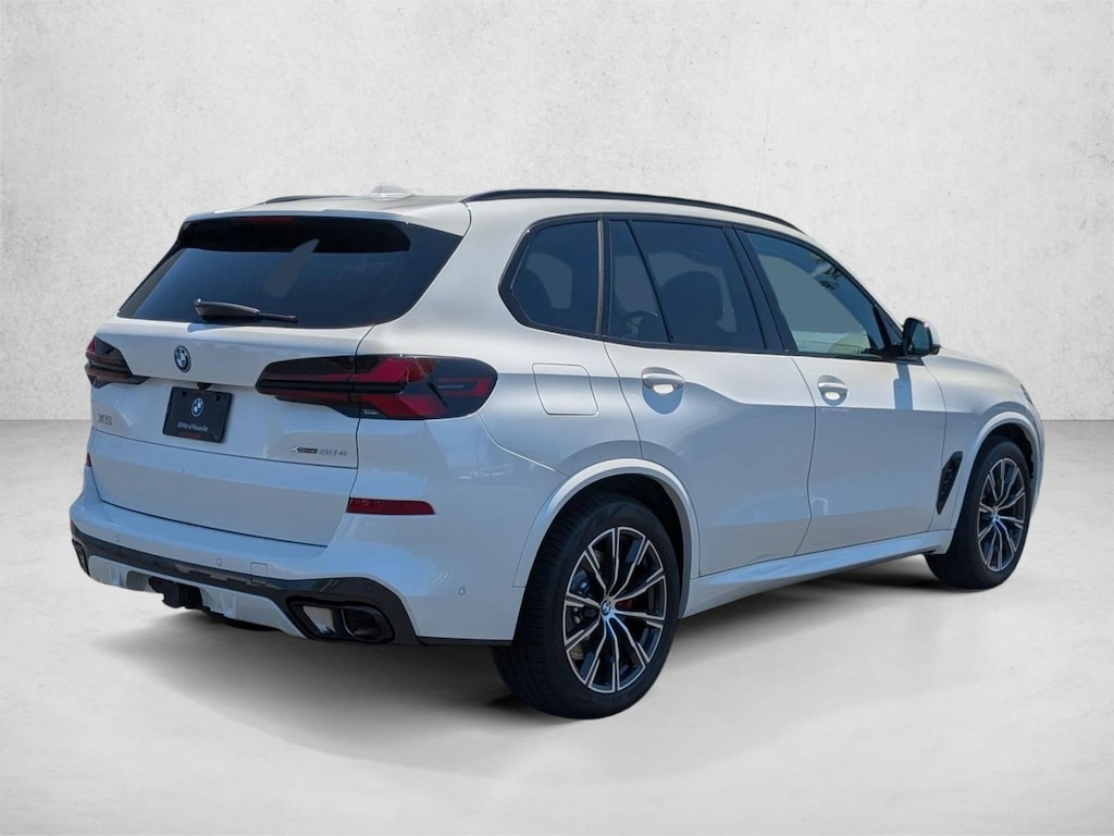 New 2026 BMW X5 PHEV xDrive50e SUV