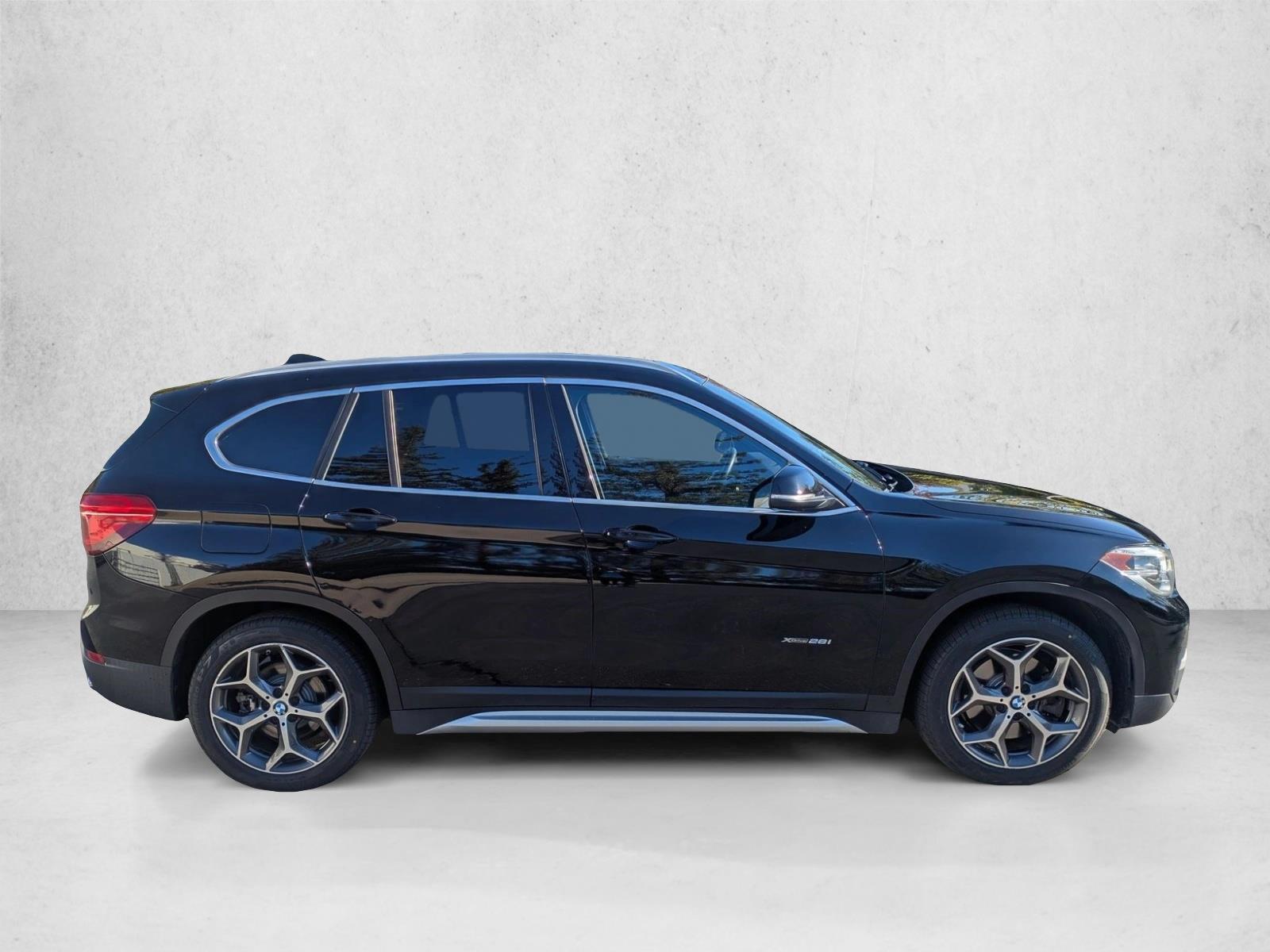 2017 Bmw X1 XDrive28i photo 4