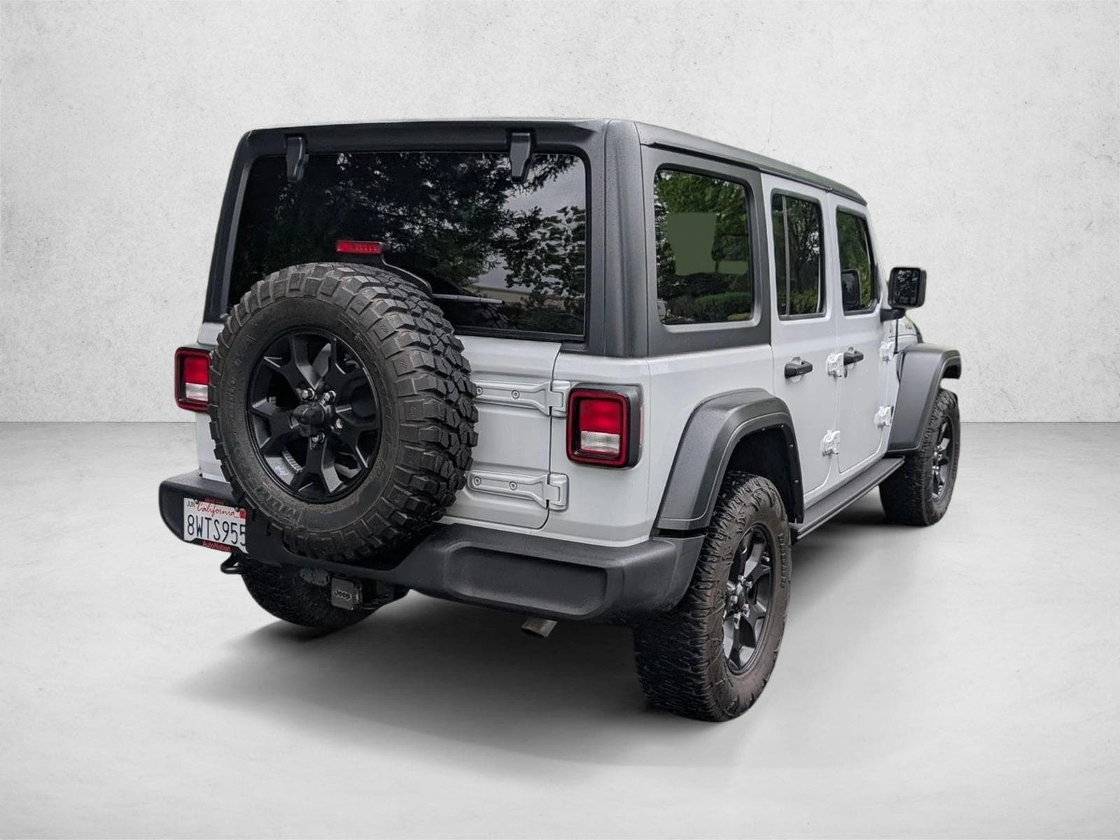 2021 Jeep Wrangler Unlimited Sport photo 3