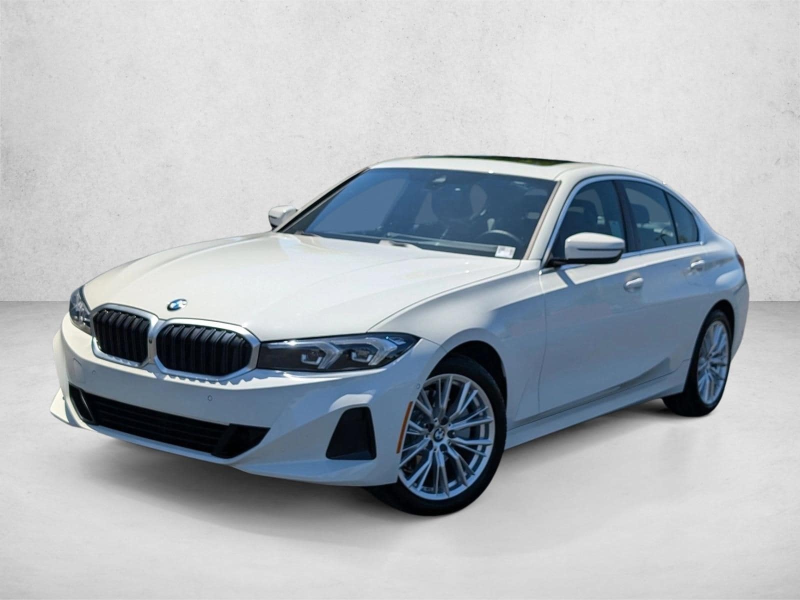 2024 BMW 3 Series 330i Sedan's photo