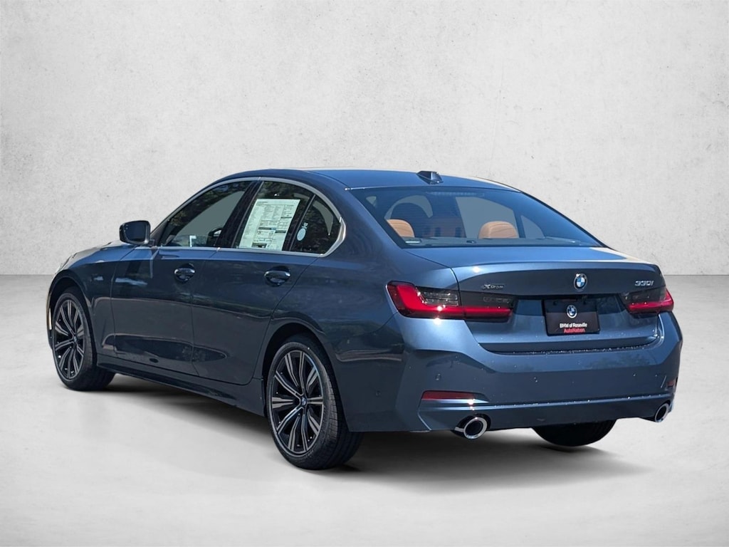 New 2026 BMW 330i xDrive Sedan