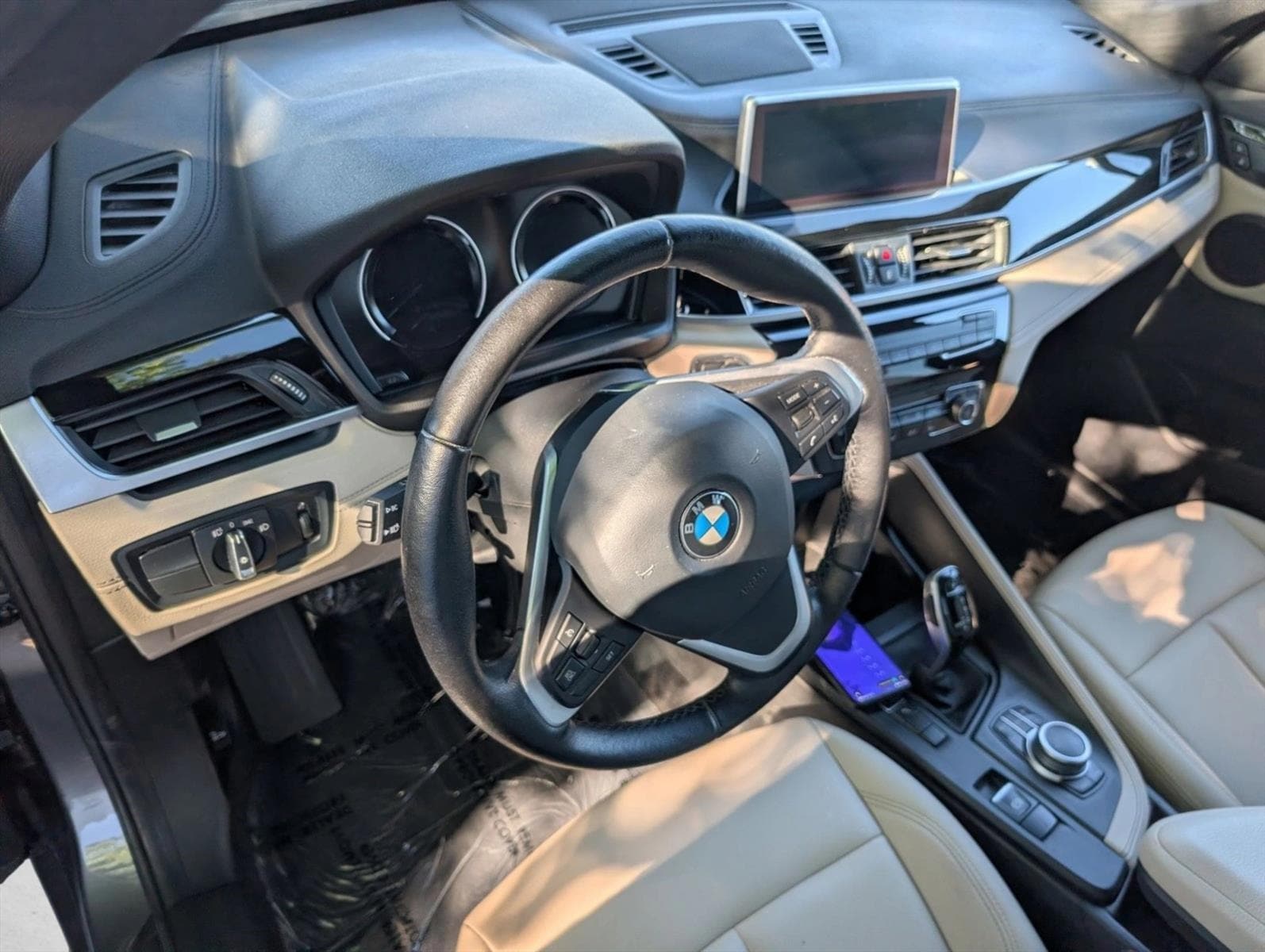 2020 BMW X1 28i - Photo 10