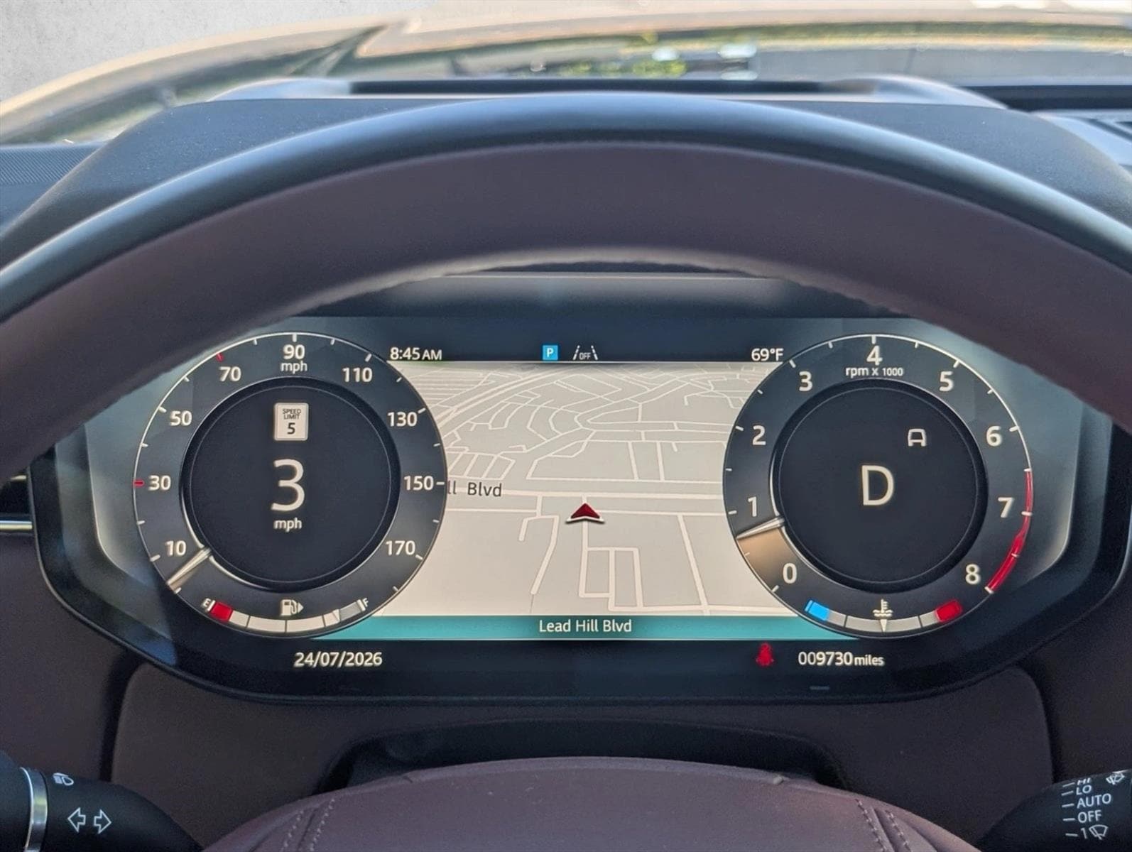 2025 Land Rover Range Rover SE - Photo 11