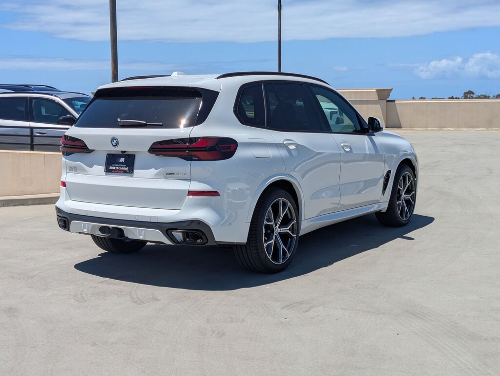 New 2026 BMW X5 PHEV xDrive50e SUV