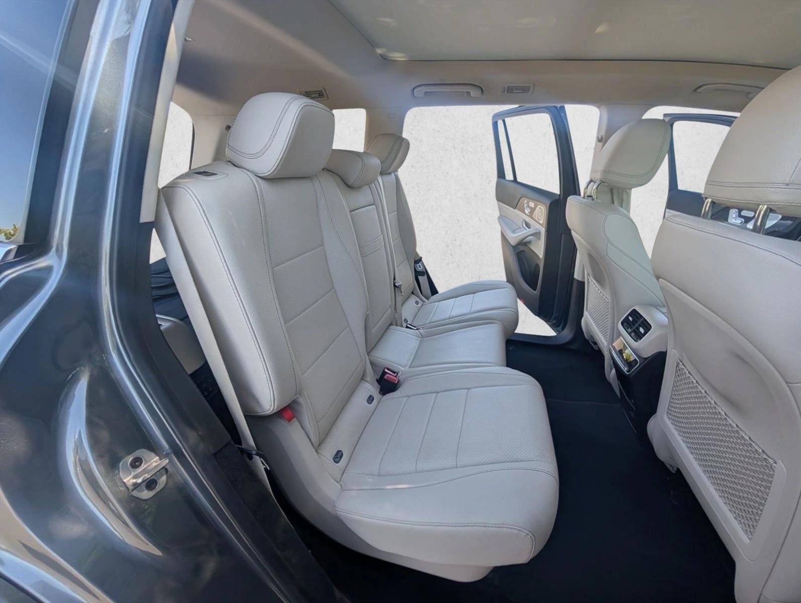 2022 Mercedes-Benz GLS GLS450 - Photo 25