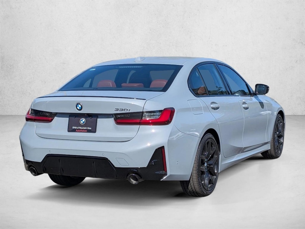 New 2026 BMW 330i Sedan