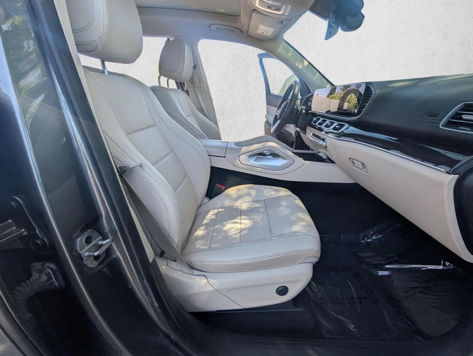2022 Mercedes-Benz GLS GLS450 - Photo 28