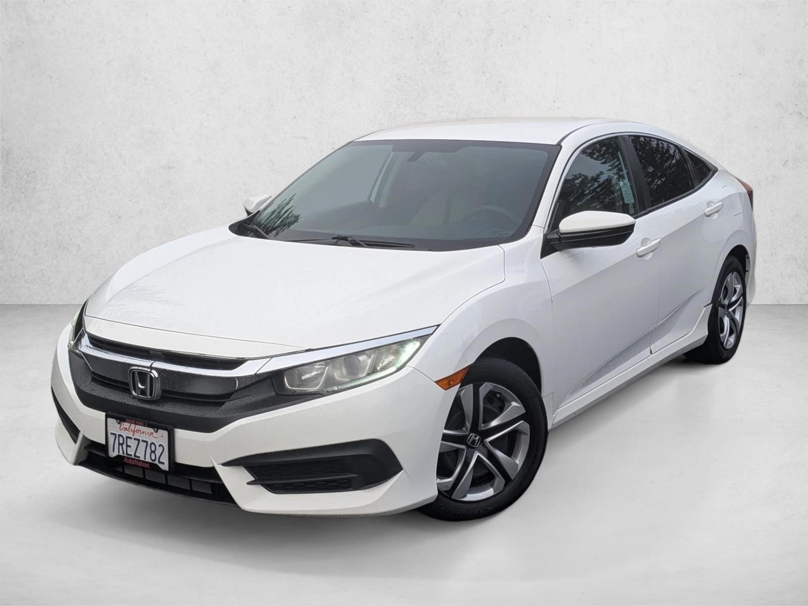 2016 Honda Civic LX's photo