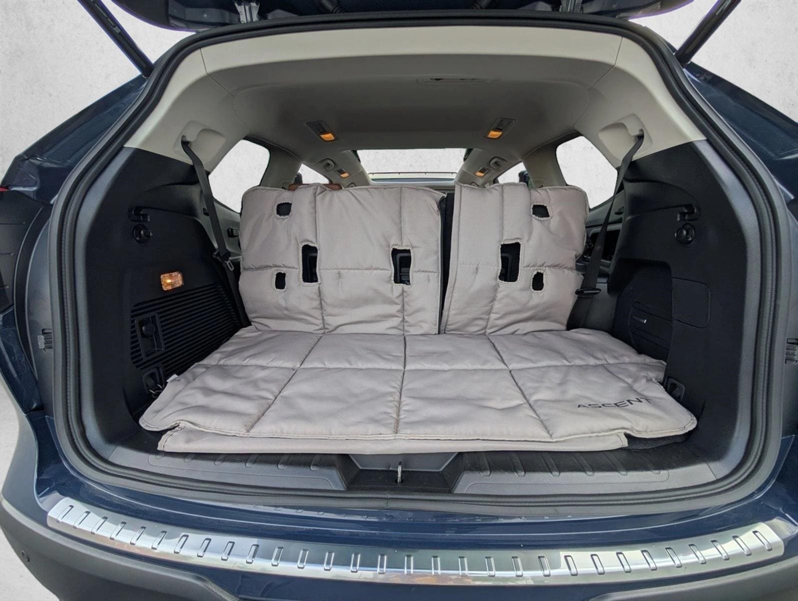 2023 Subaru Ascent Touring - Photo 7