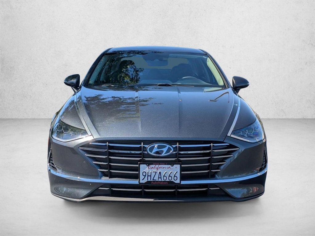 Used 2023 Hyundai Sonata SE Sedan