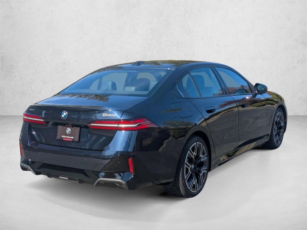 New 2026 BMW 530i xDrive Sedan
