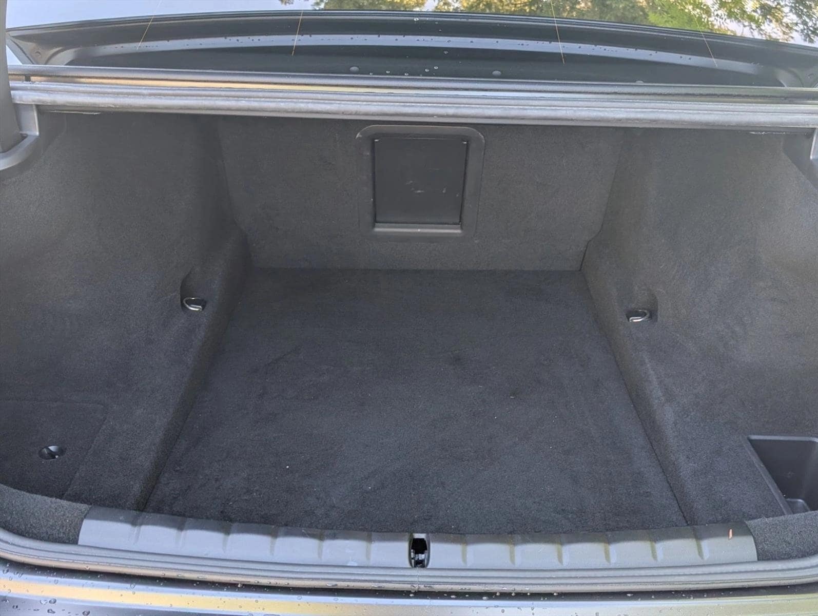 2023 BMW 760i xDrive photo 4