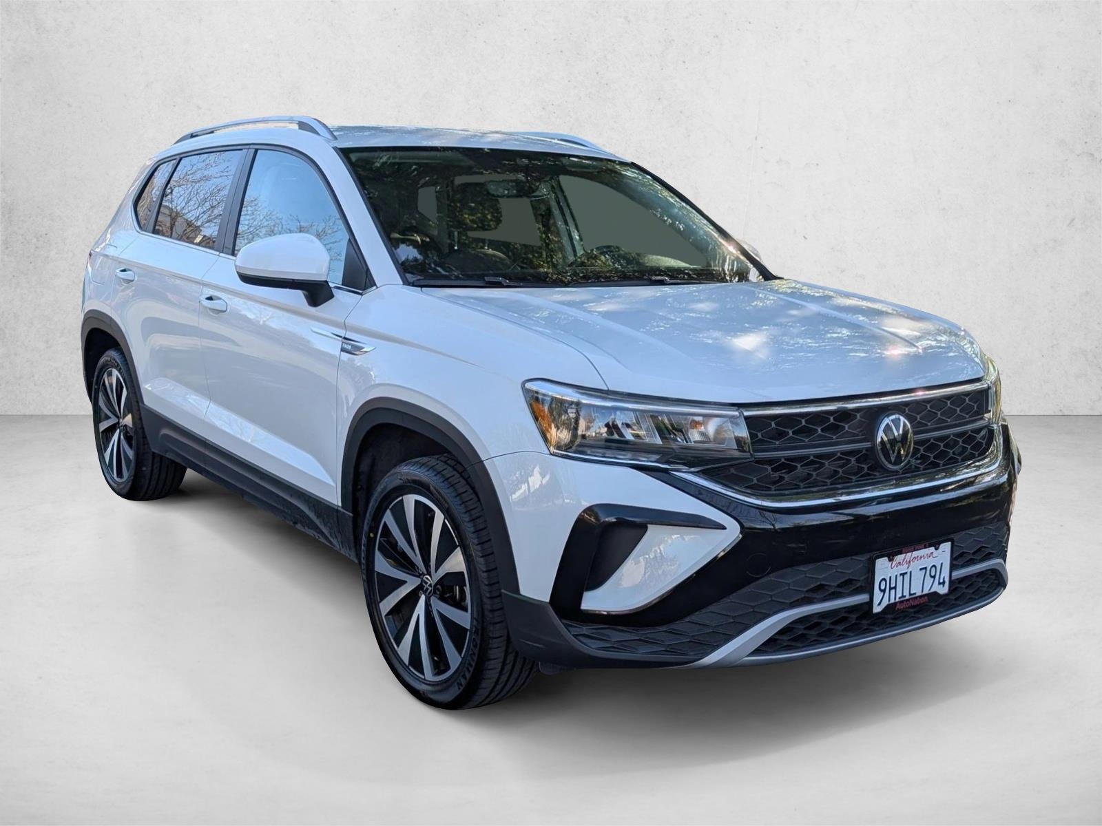 2023 Volkswagen Taos 1.5T SE photo 2