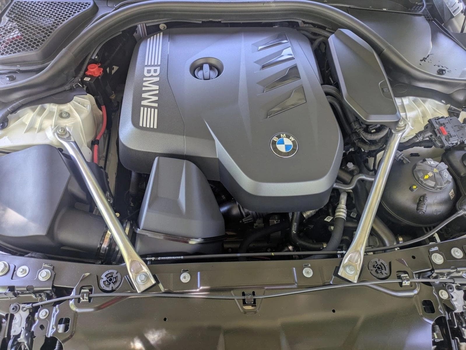2026 BMW 5 Series 530i - Photo 18