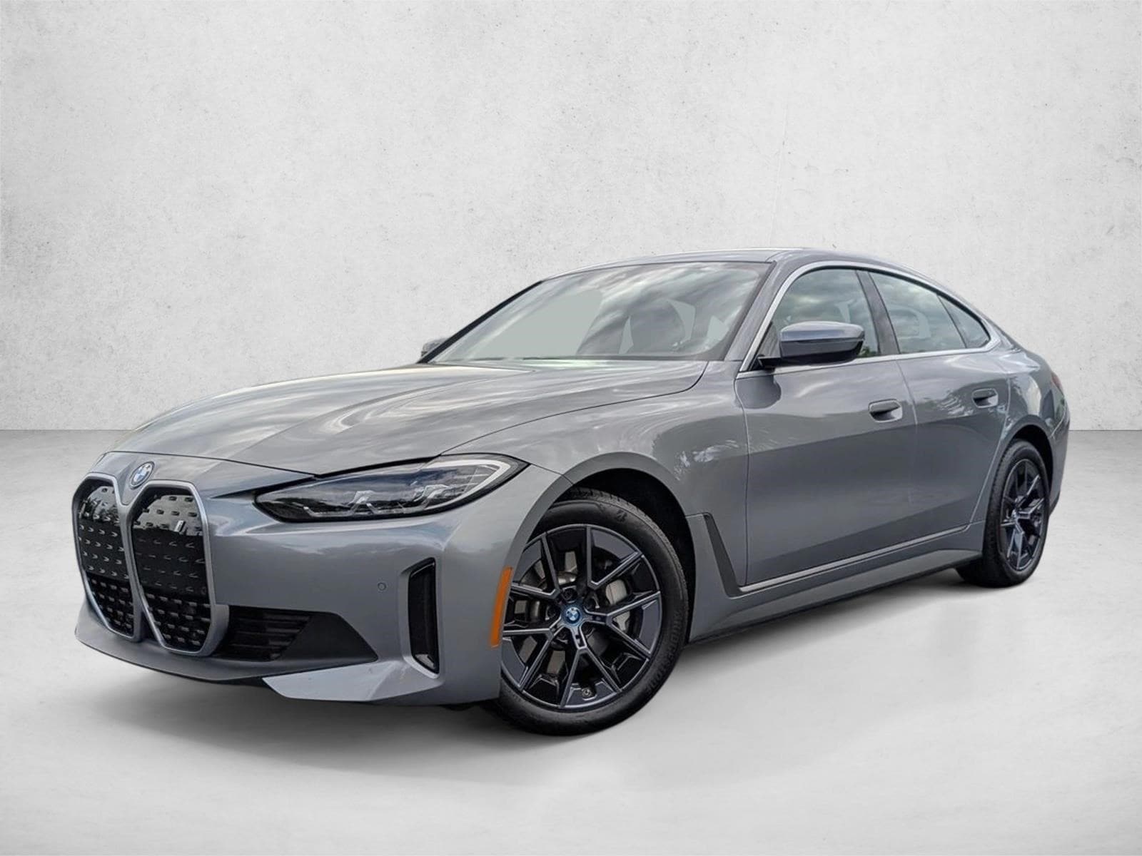 2023 BMW i4