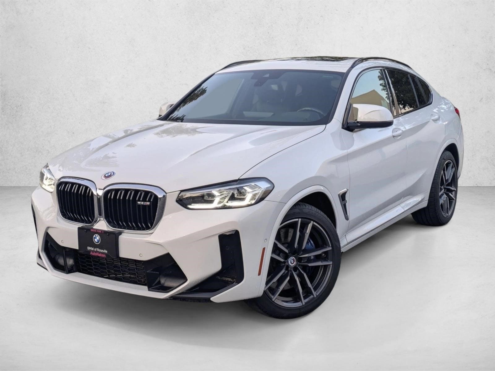 2022 BMW X4 M Base's photo