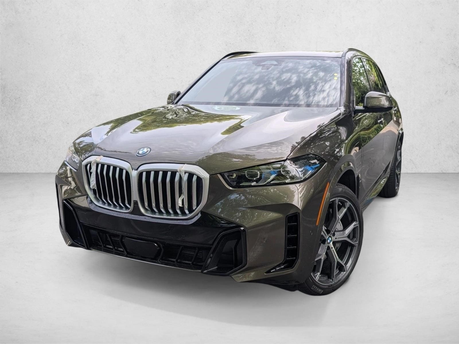 2026 BMW X5 xDrive50e's photo