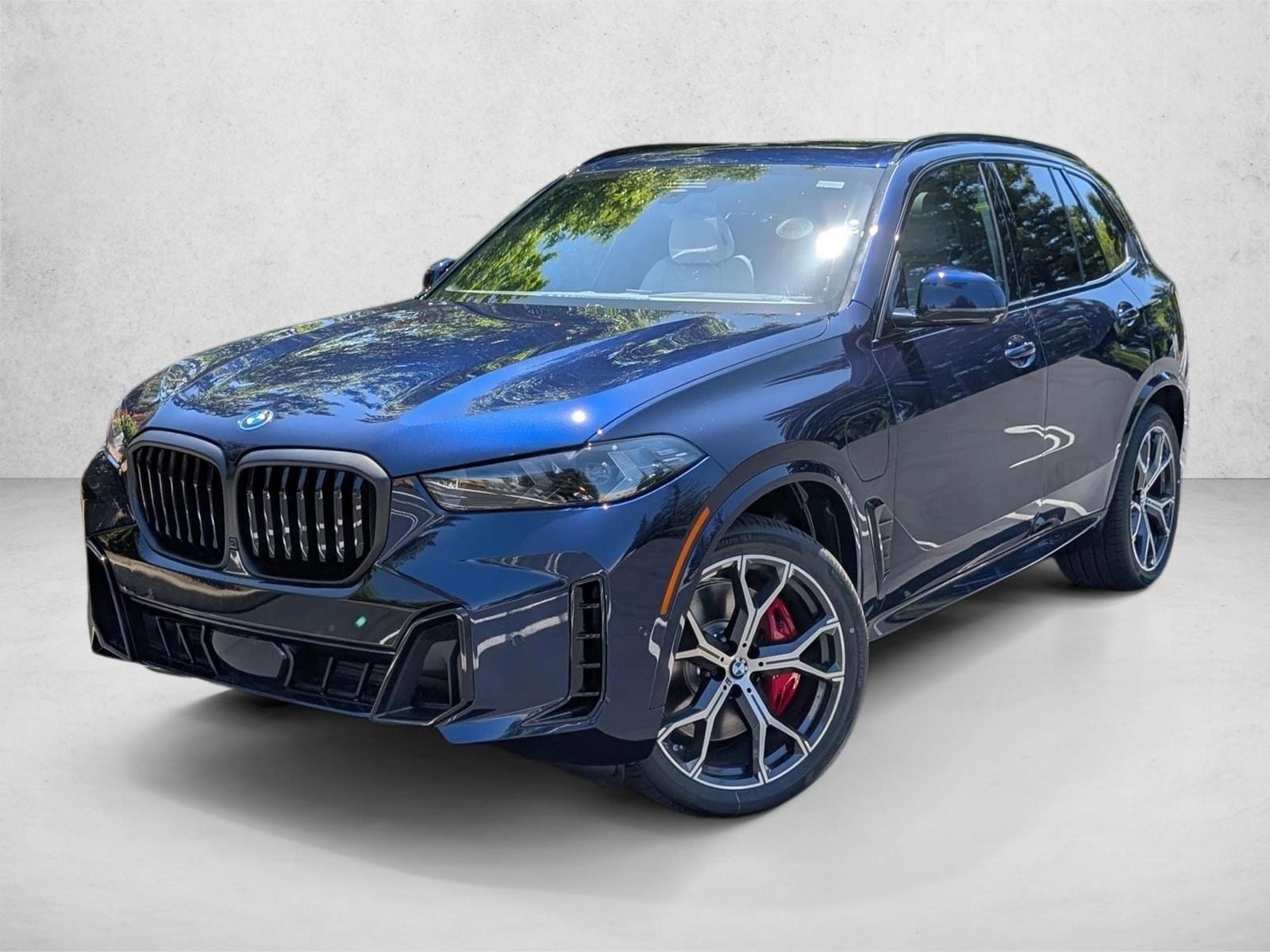 2026 BMW X5 xDrive50e's photo