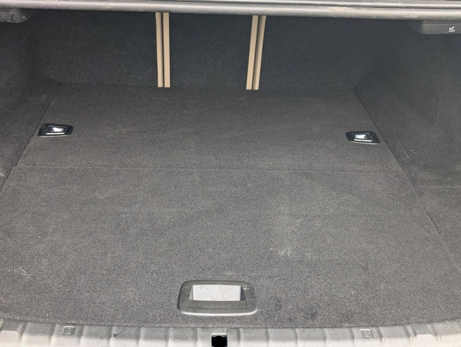 2023 BMW 530e photo 5