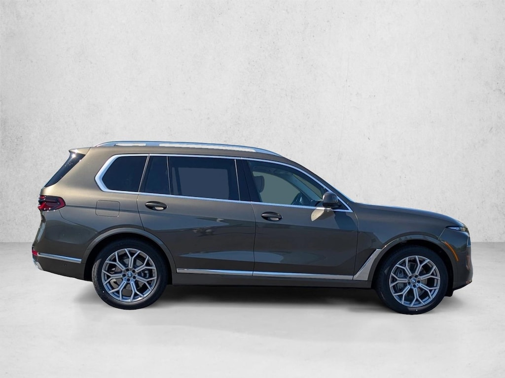New 2027 BMW X7 xDrive40i SUV