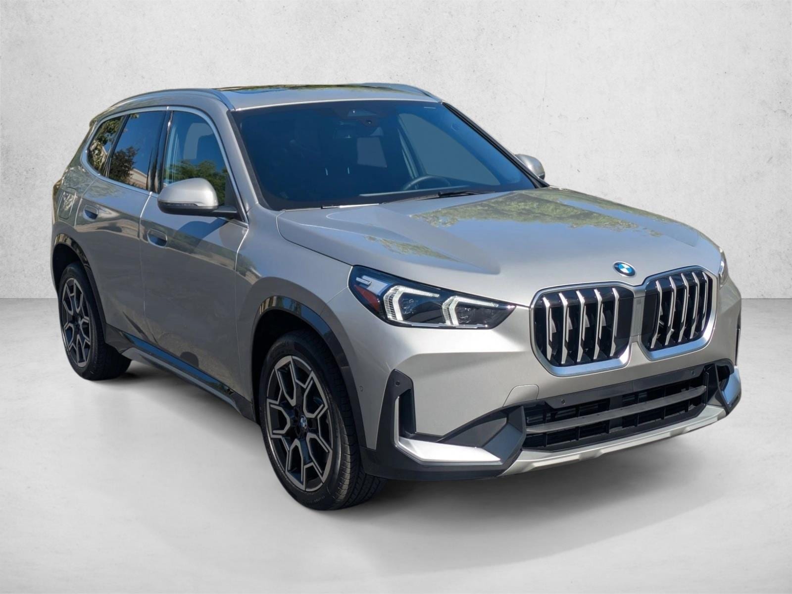 2025 BMW X1 xDrive28i photo 6
