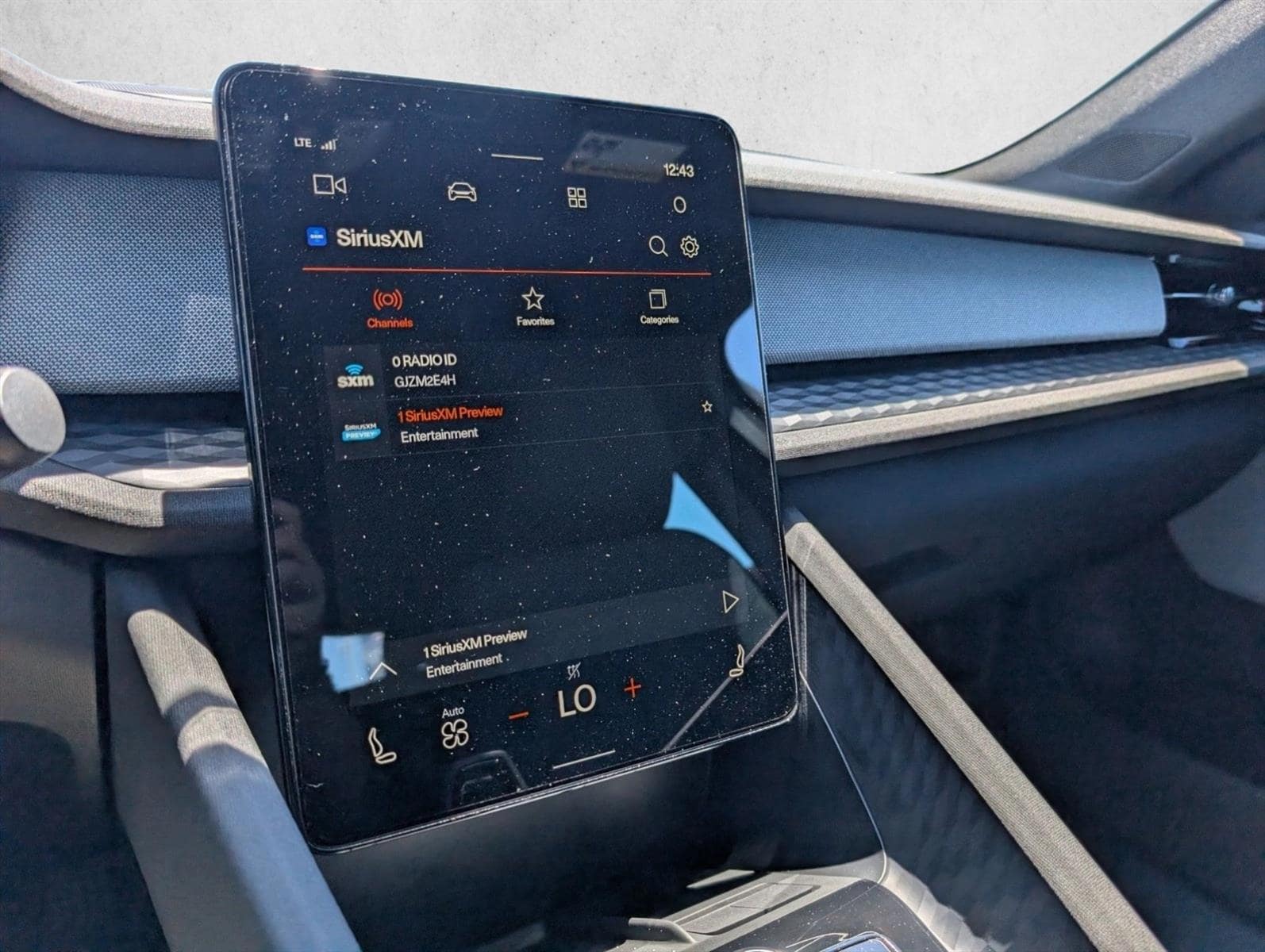 2022 Polestar 2 Long Range Single Motor - Photo 15