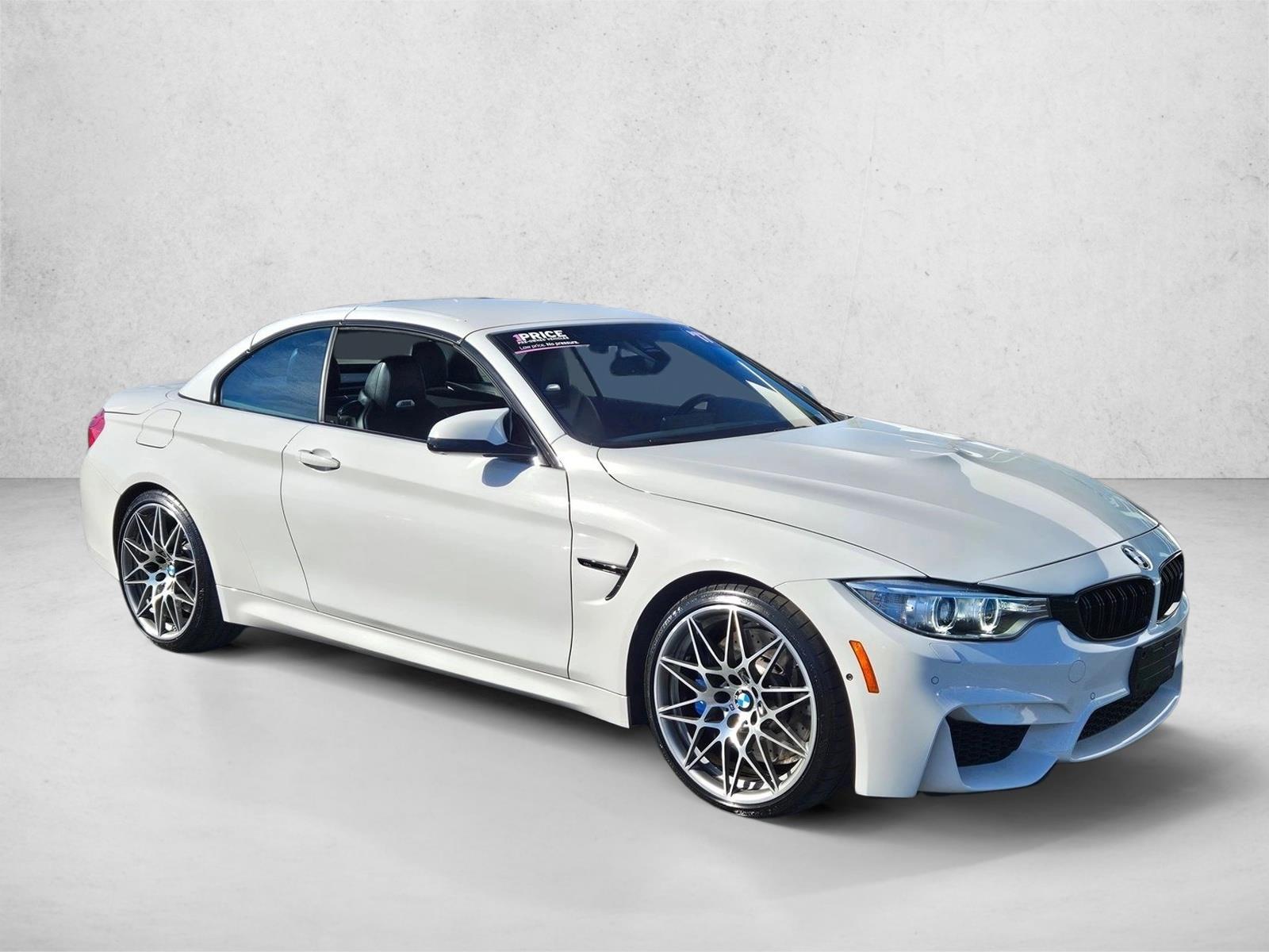 2017 Bmw M4 Convertible photo 3