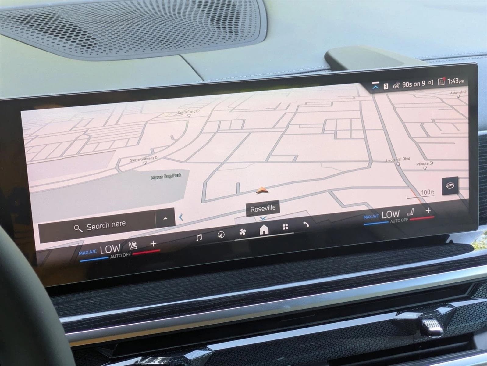 2025 BMW X7 40i - Photo 16