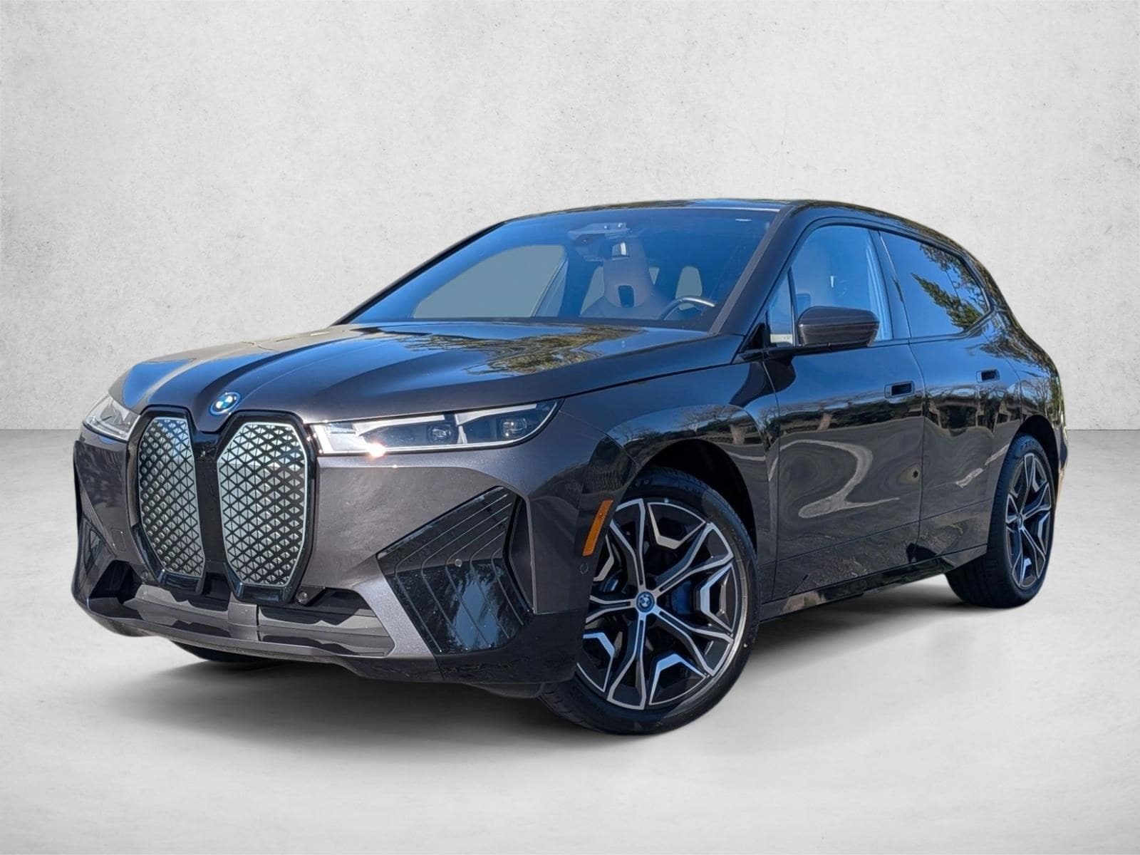 2025 BMW iX 50's photo