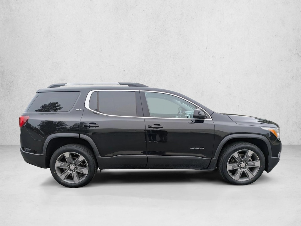 Used 2018 GMC Acadia SLT-2 SUV