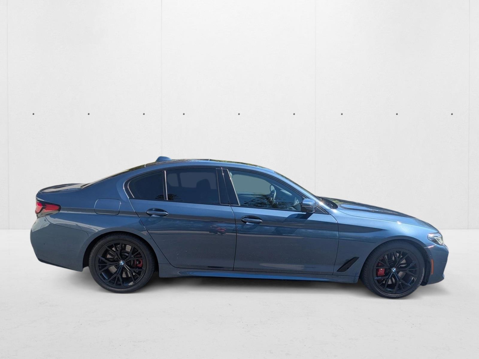 2023 Bmw M550i xDrive Sedan photo 4