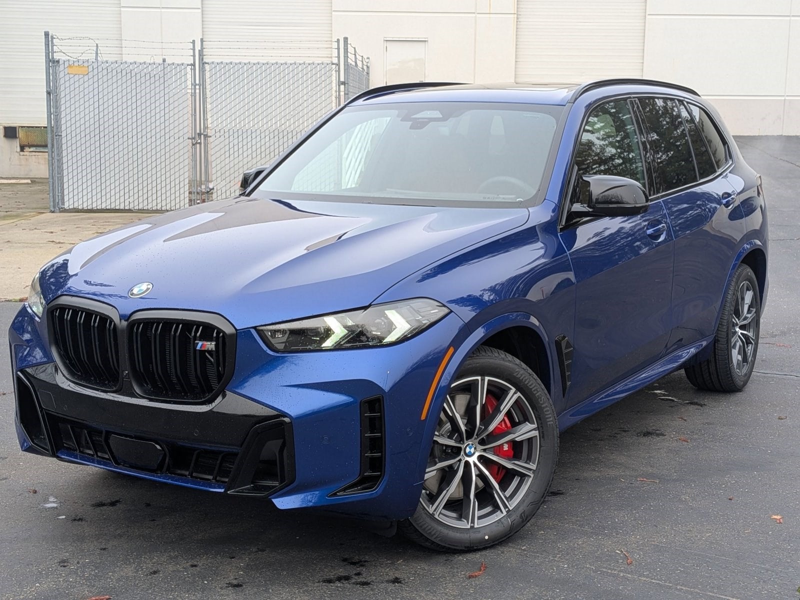 2026 BMW X5 M60i's photo