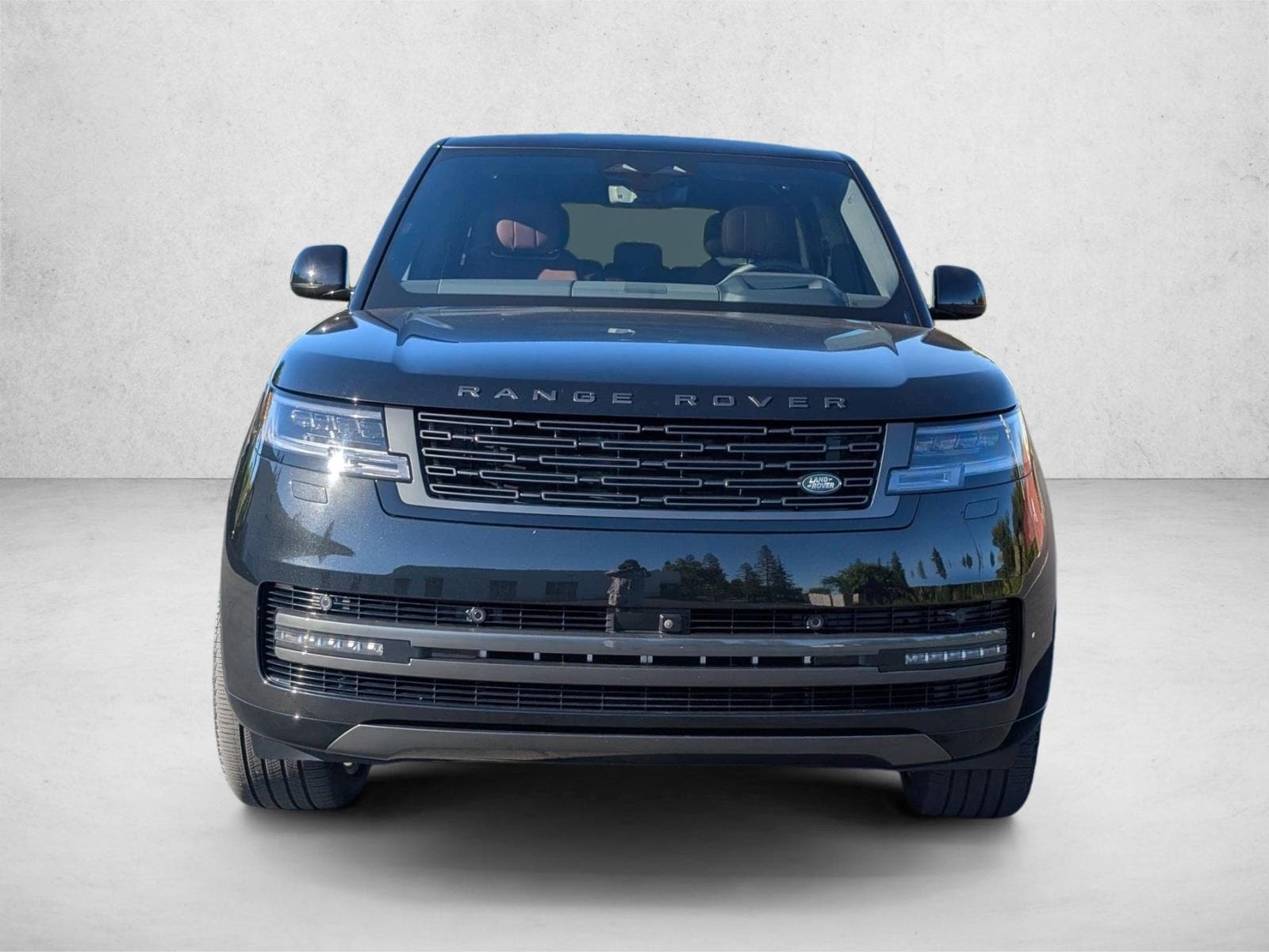 2025 Land Rover Range Rover SE - Photo 2