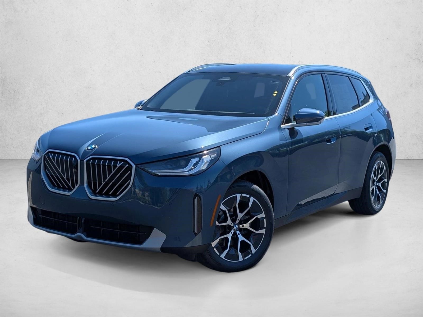 2026 BMW X3 30 XDRIVE's photo