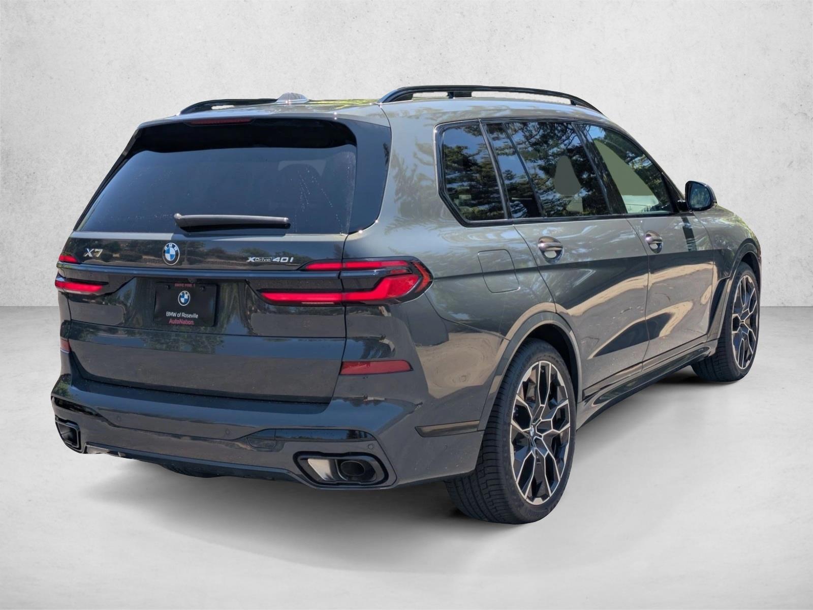 2025 BMW X7 40i - Photo 6