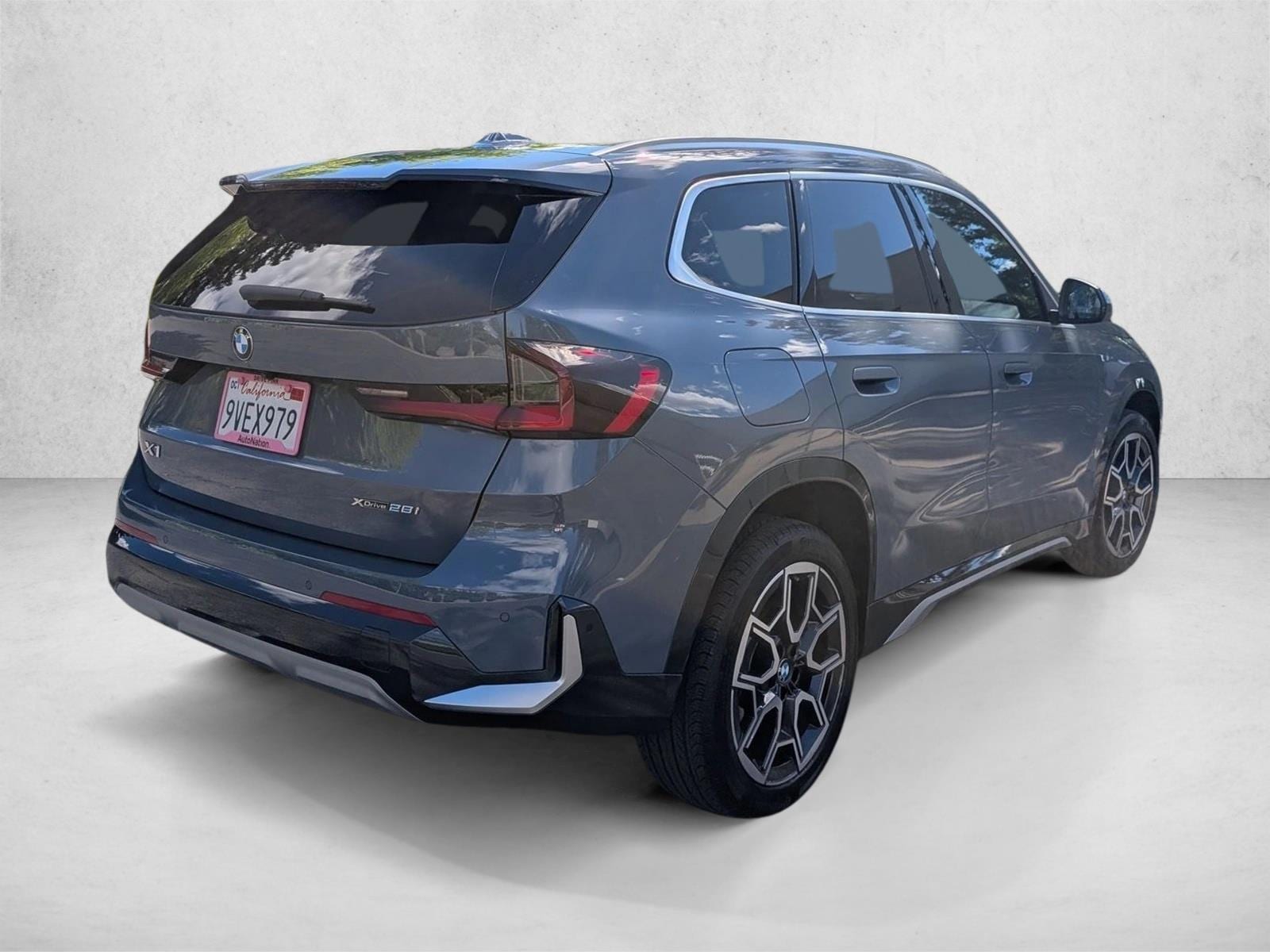 2025 BMW X1 xDrive28i photo 4