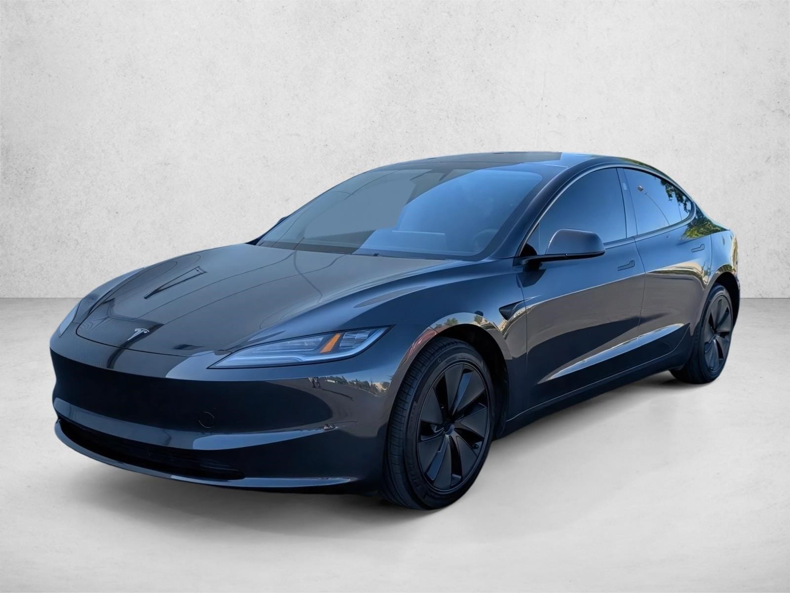 2025 Tesla Model 3 Long Range's photo